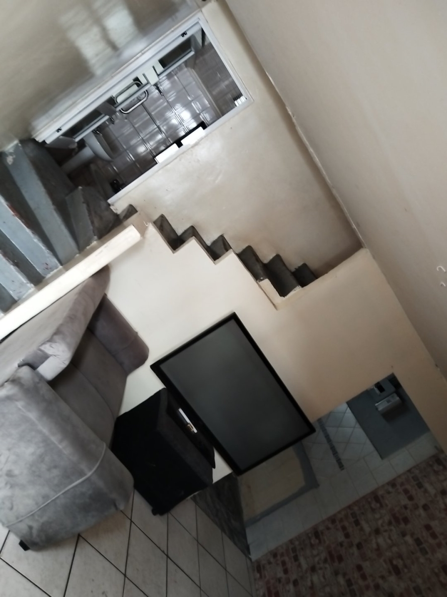 2 Bedroom Property for Sale in Scottsville Western Cape